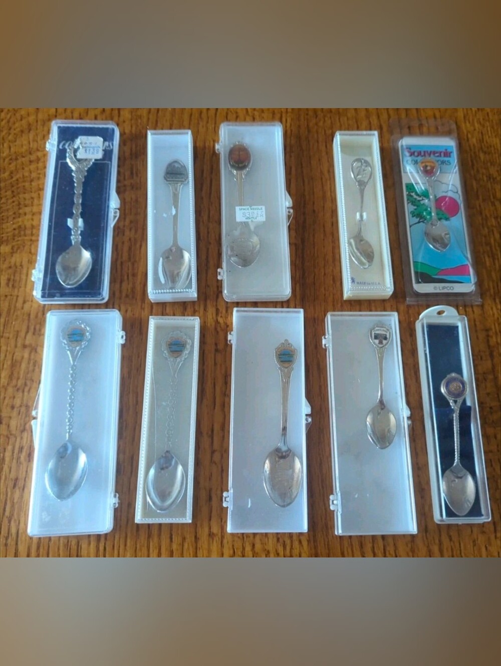 Vintage Lot Of 10- 25th Anniversary & 9 Souvenir (2 the same) Collectors Spoons
